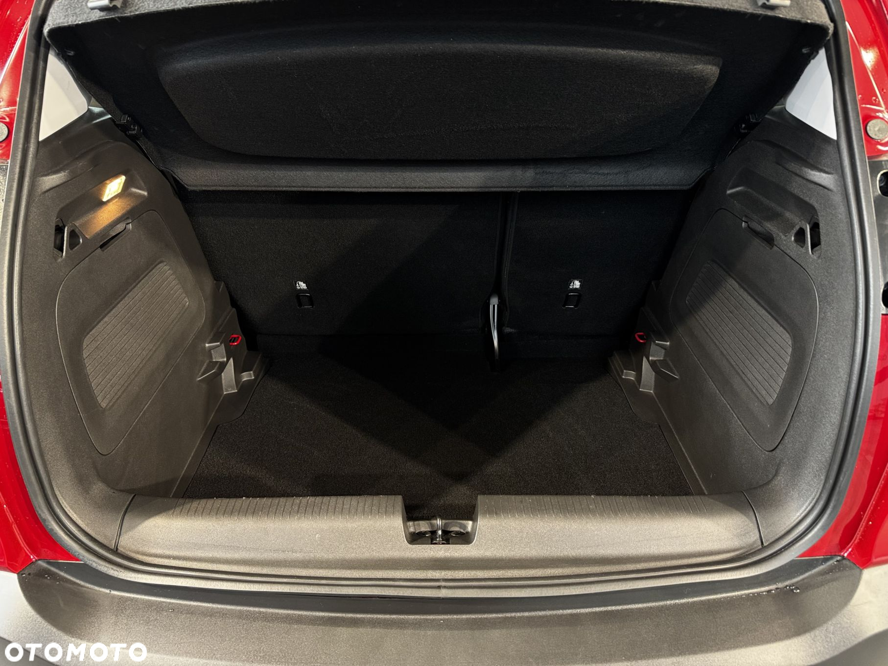 Opel Crossland - 13