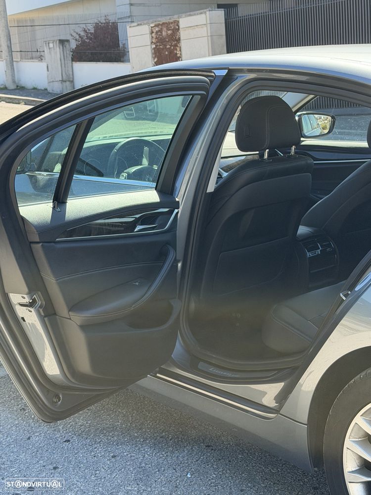 BMW 520 d Line Luxury Auto - 21