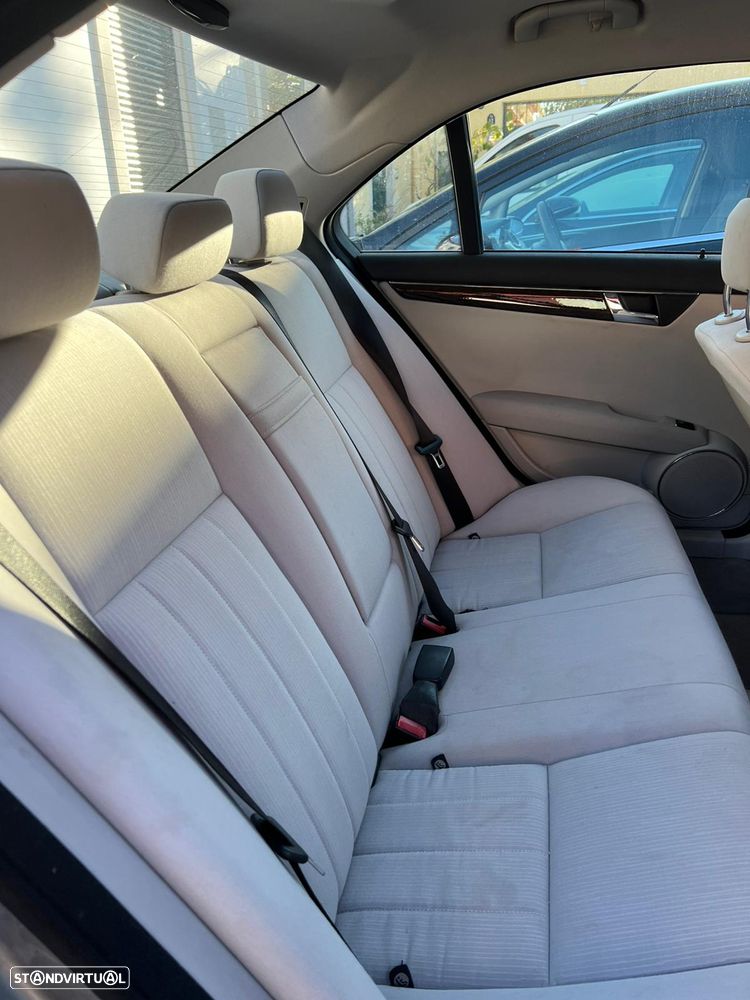 Mercedes-Benz C 220 CDI Avantgarde Aut. - 10