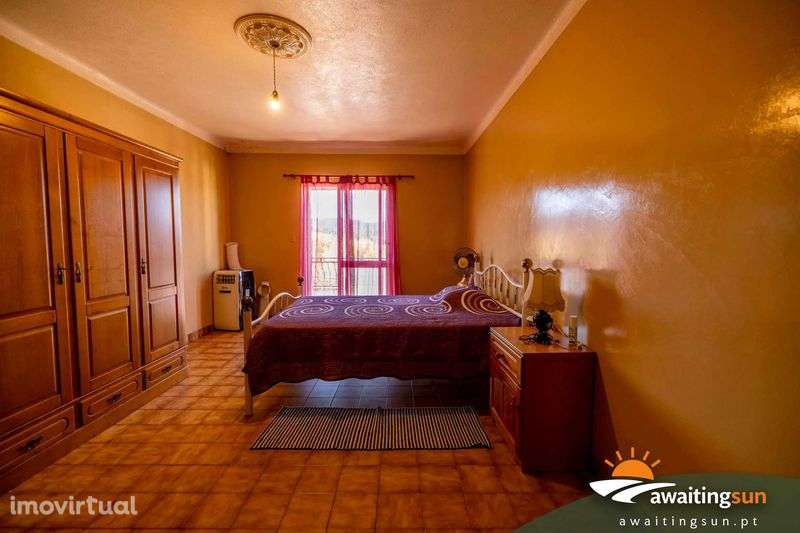 Moradia T6 com Licença de Habitação – 429 m² | 3 casas de banho - Grande imagem: 2/12