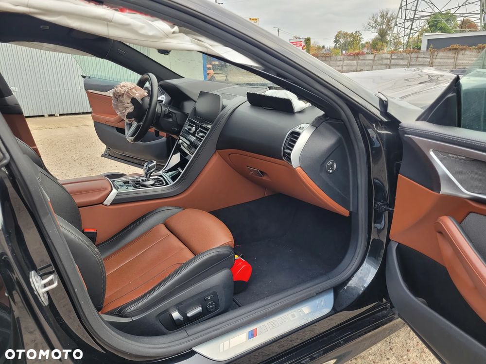 BMW Seria 8 M850i xDrive - 12