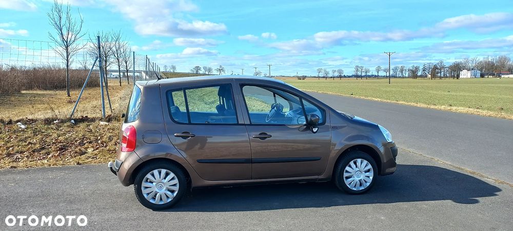 Renault Modus 1.2 16V Night and Day - 1