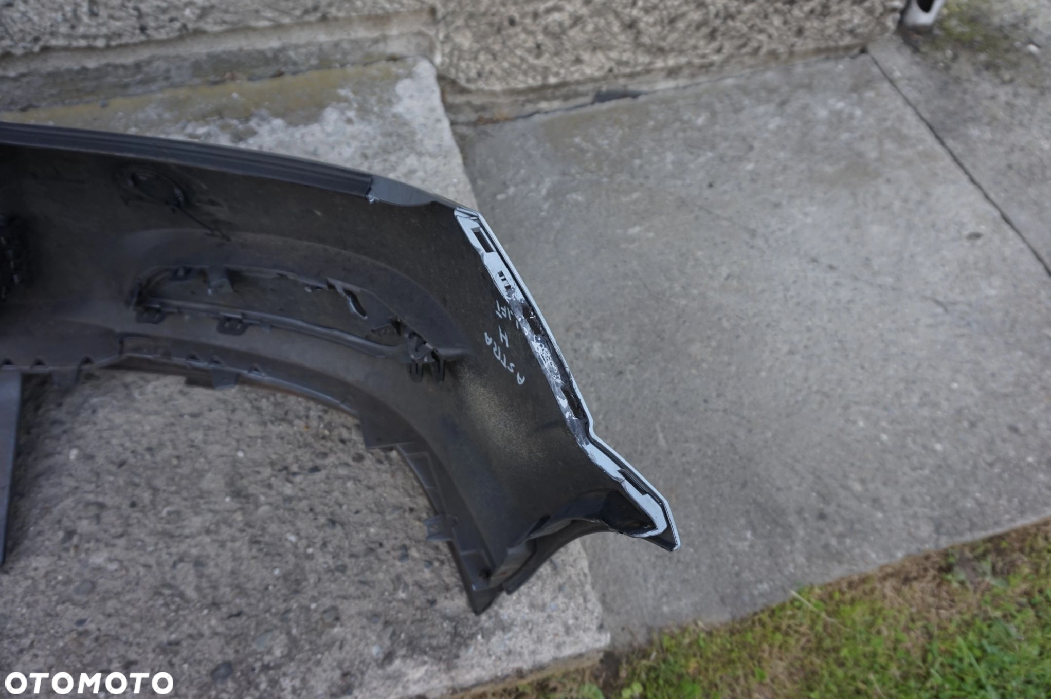 ZDERZAK PRZEDNI OPEL ASTRA III H LIFT 07/10r - 8