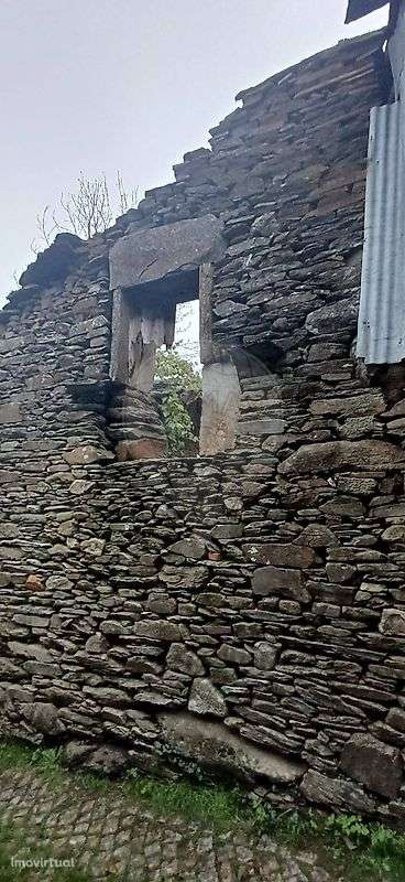 Moradia T2 para venda - Grande imagem: 2/3