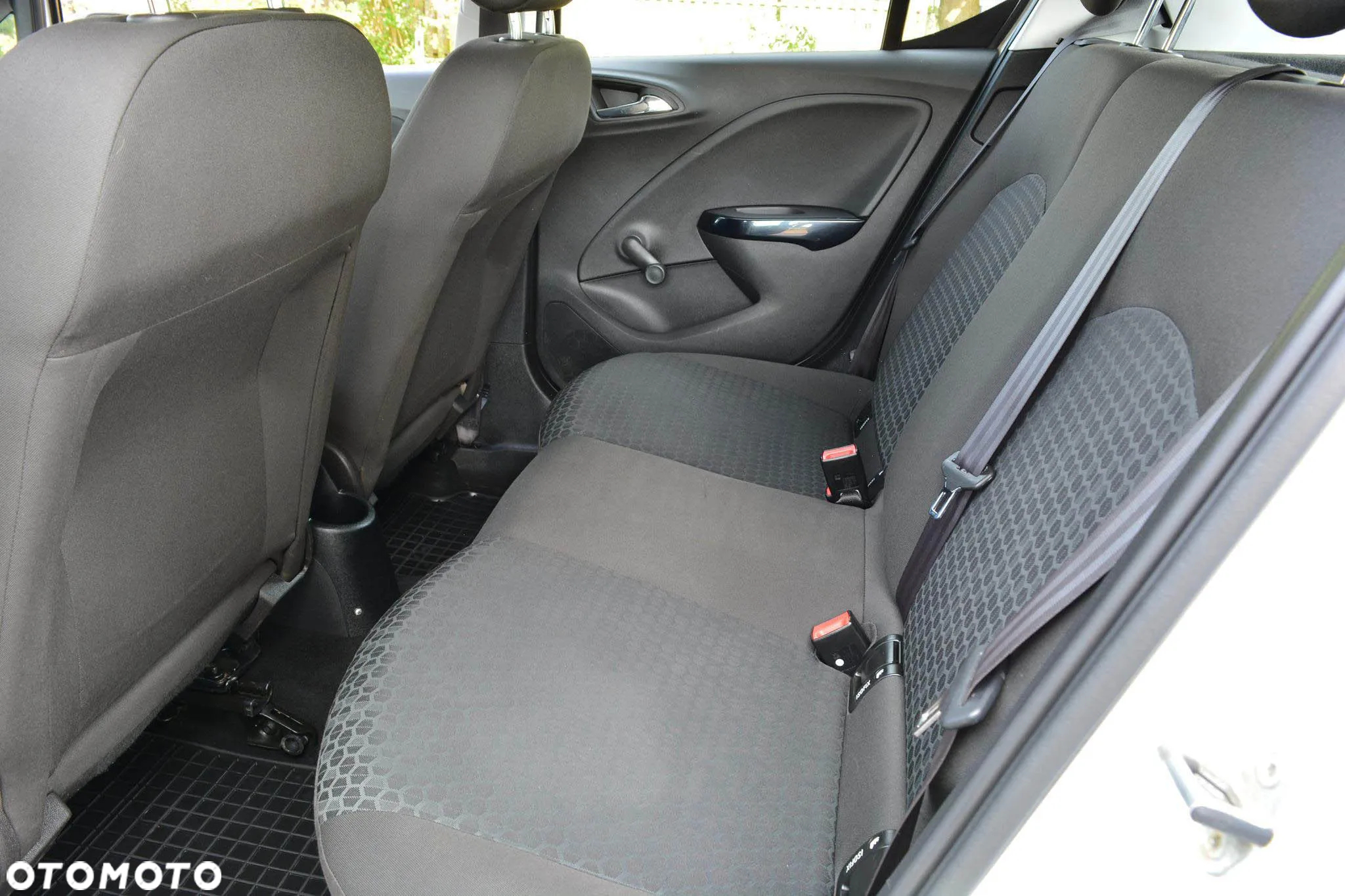 Opel Corsa 1.4 T Enjoy S&S - 22