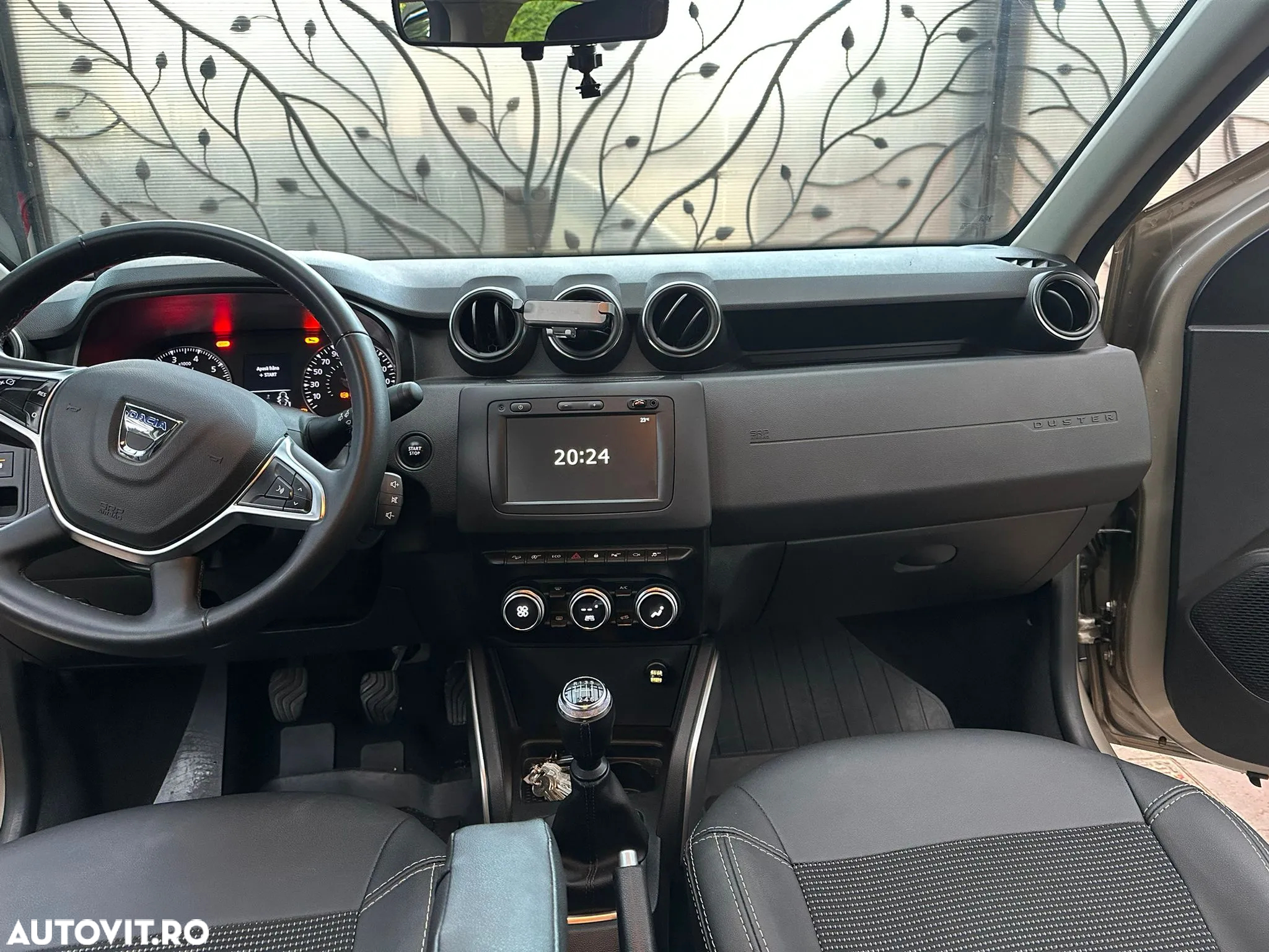 Dacia Duster 1.5 Blue dCi 4WD Prestige jante 17" - 14