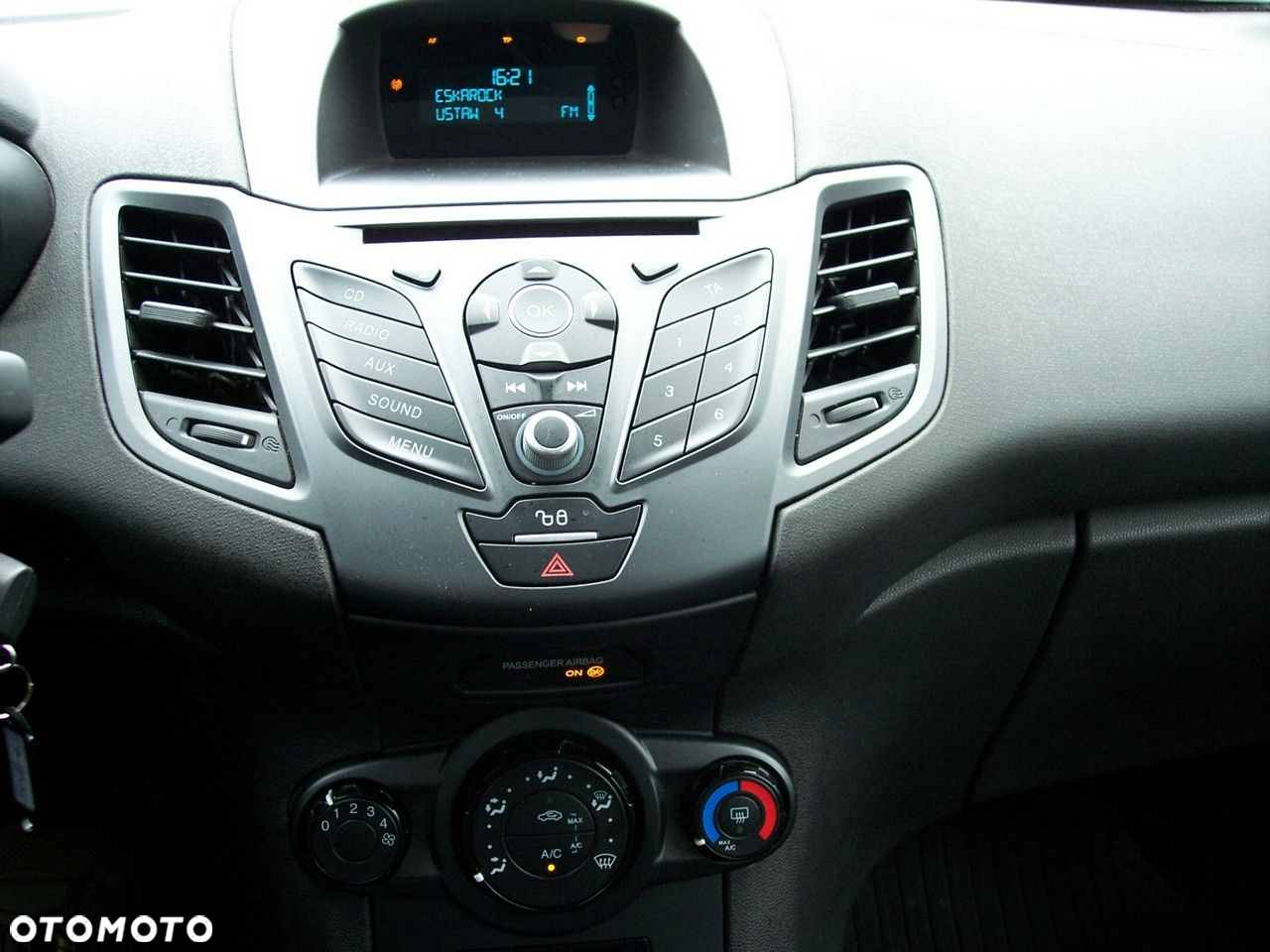 Ford Fiesta 1.25 Trend EU6 - 22