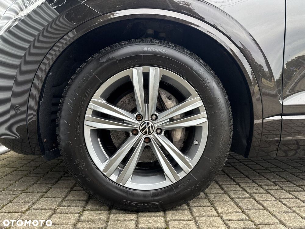 Volkswagen Touareg 3.0 V6 TDI 4Motion R-Line - 35