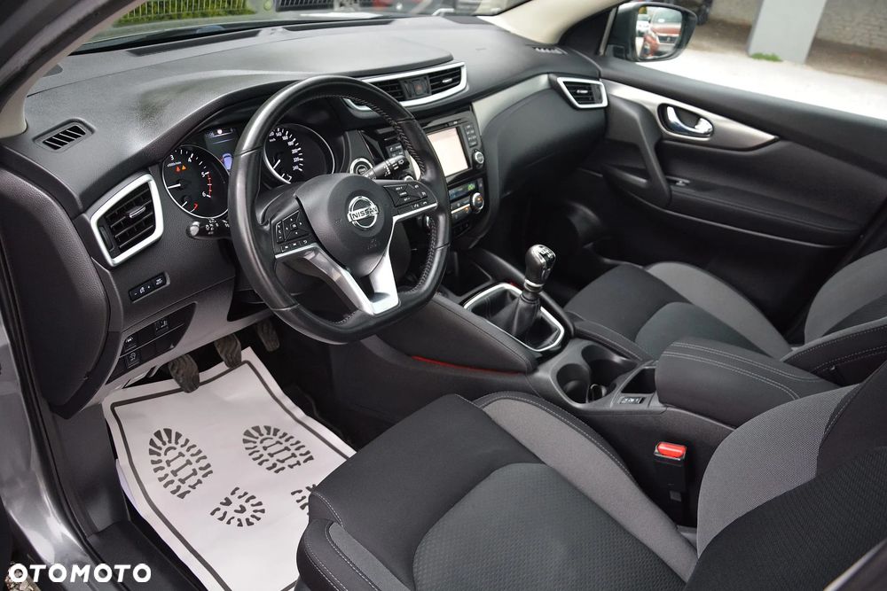 Nissan Qashqai - 16
