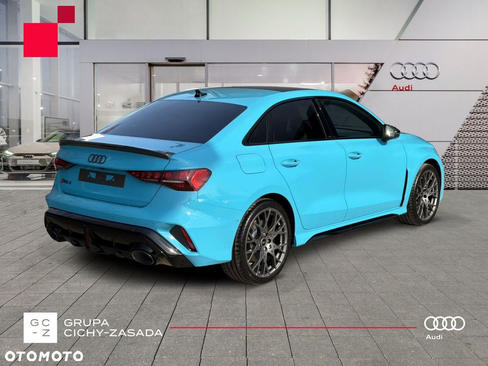 Audi RS3 Limousine - 5