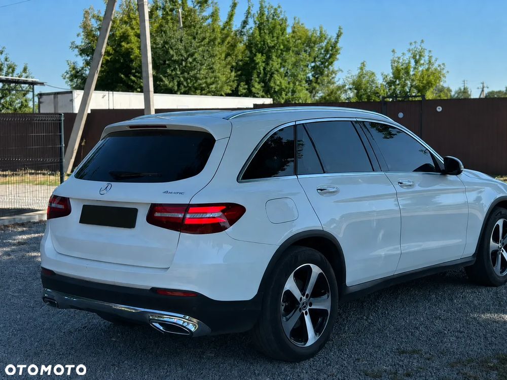 Mercedes-Benz GLC 300 4-Matic - 9