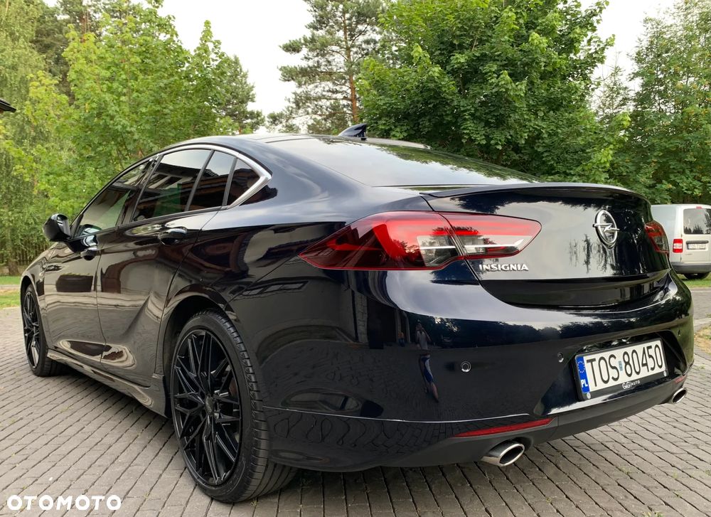 Opel Insignia 2.0 BiTurbo 4x4 Dynamic - 13