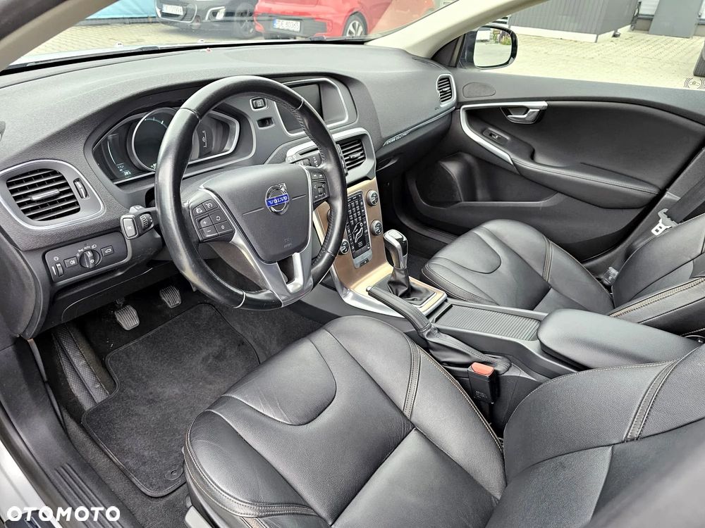 Volvo V40 Cross Country D2 - 17