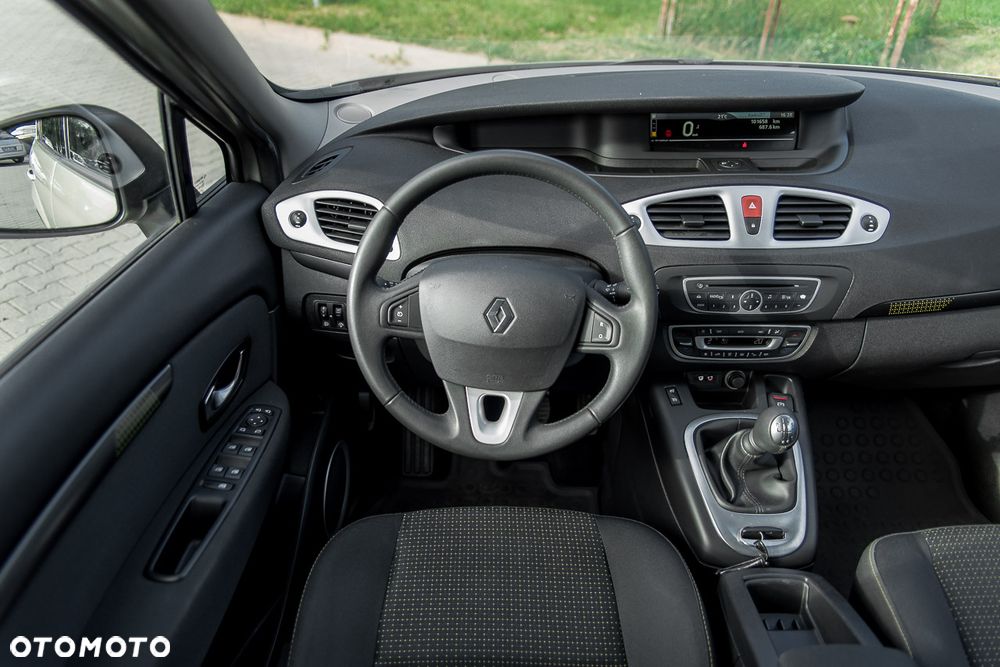 Renault Scenic - 40