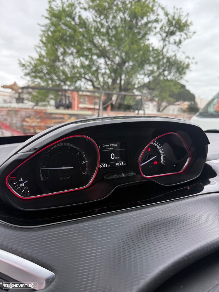 Peugeot 2008 PureTech 130 Stop&Start GT-Line Edition - 14