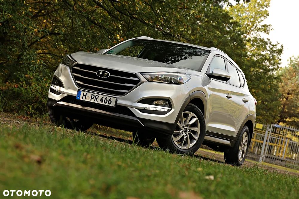 Hyundai Tucson 1.7 CRDI BlueDrive GO 2WD - 2