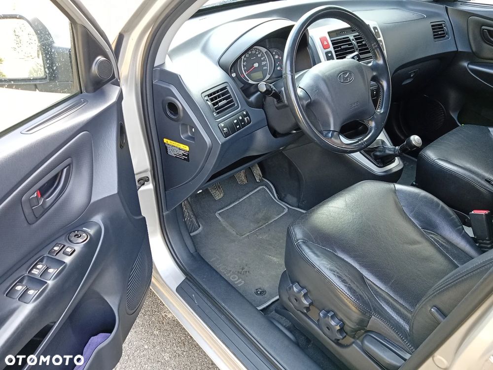 Hyundai Tucson - 13