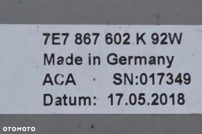 VW T6 MULTIVAN CALIFORNIA SCHOWEK NA KRZESŁA ROLETA TAPICERKA KLAPY TYŁ 7E7867602K 7E7867602 - 4