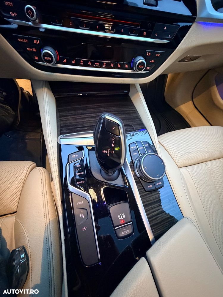 BMW Seria 5 530e xDrive AT PHEV - 17