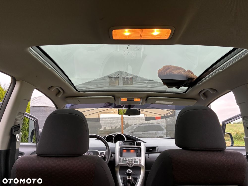 Toyota Verso - 11