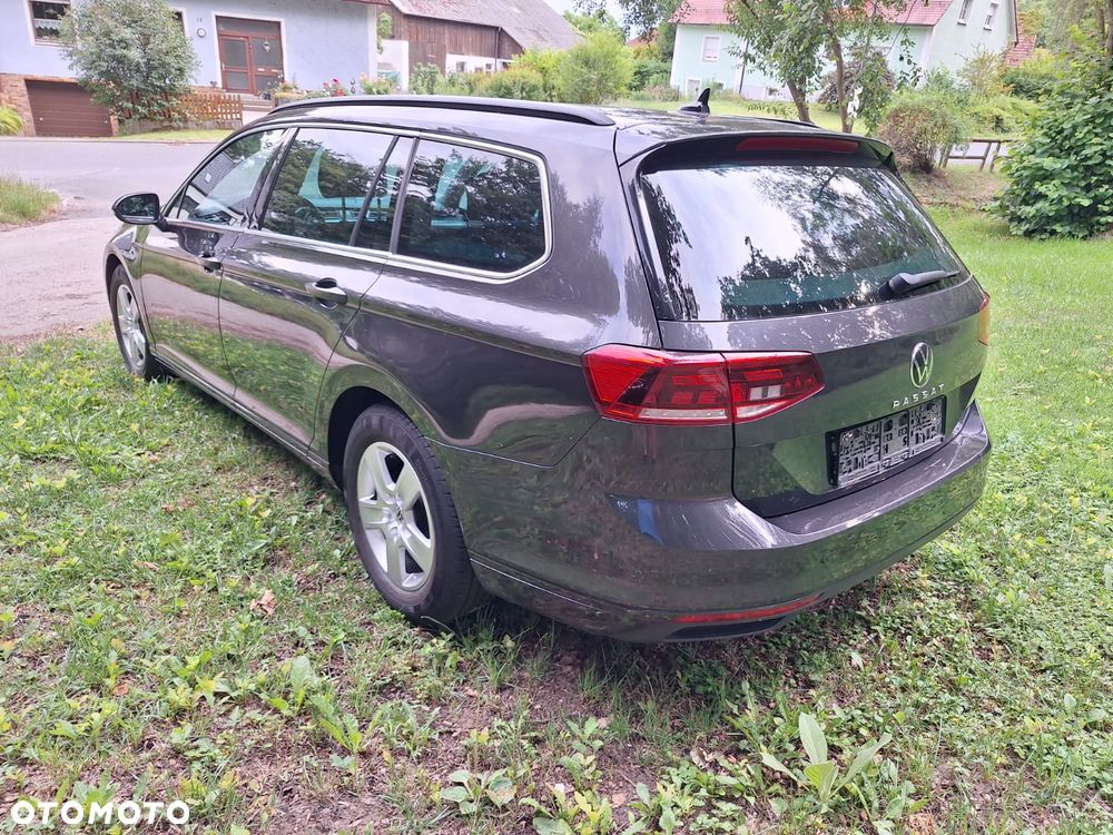 Volkswagen Passat 2.0 TDI SCR Business - 10