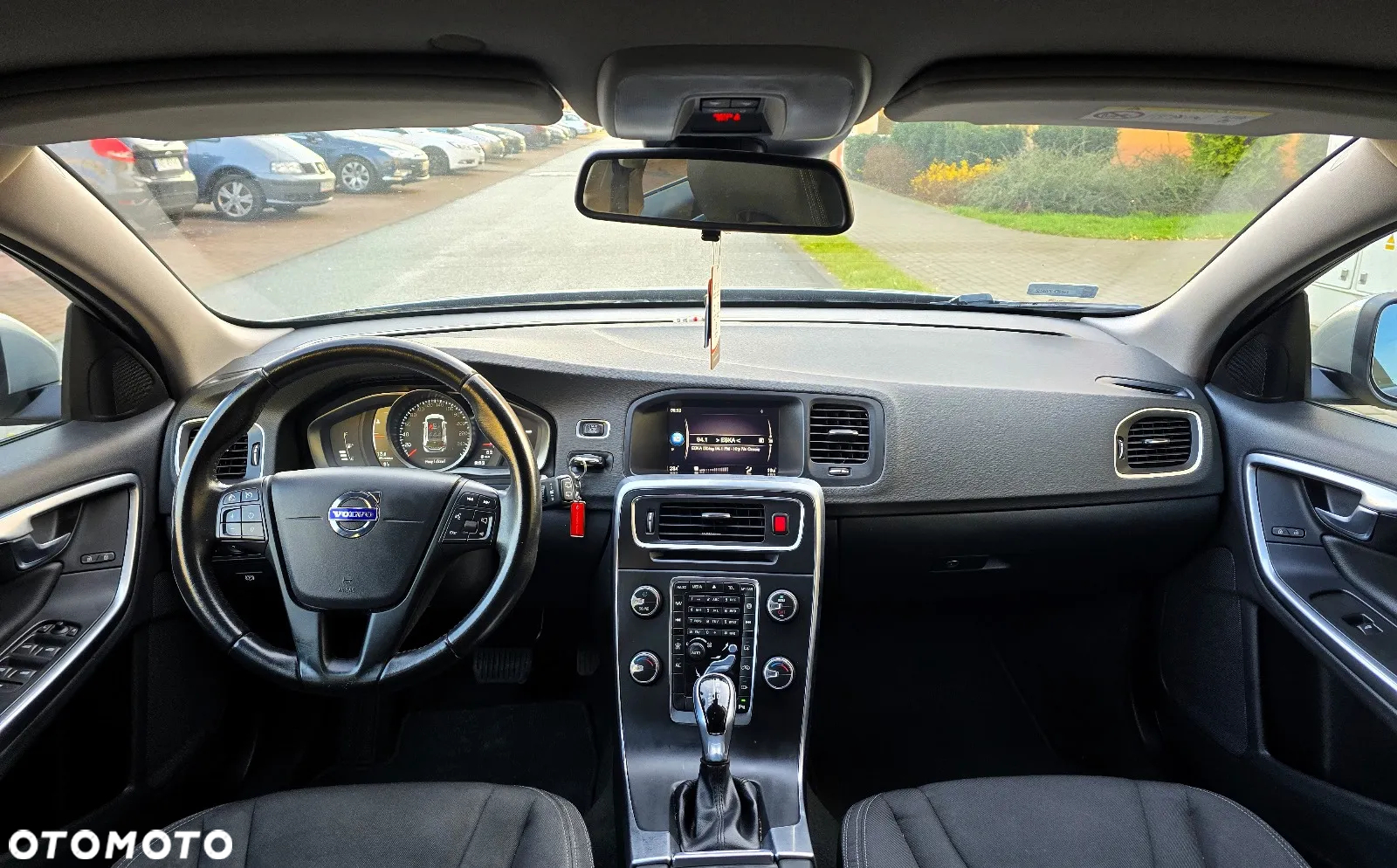 Volvo V60 D4 - 4
