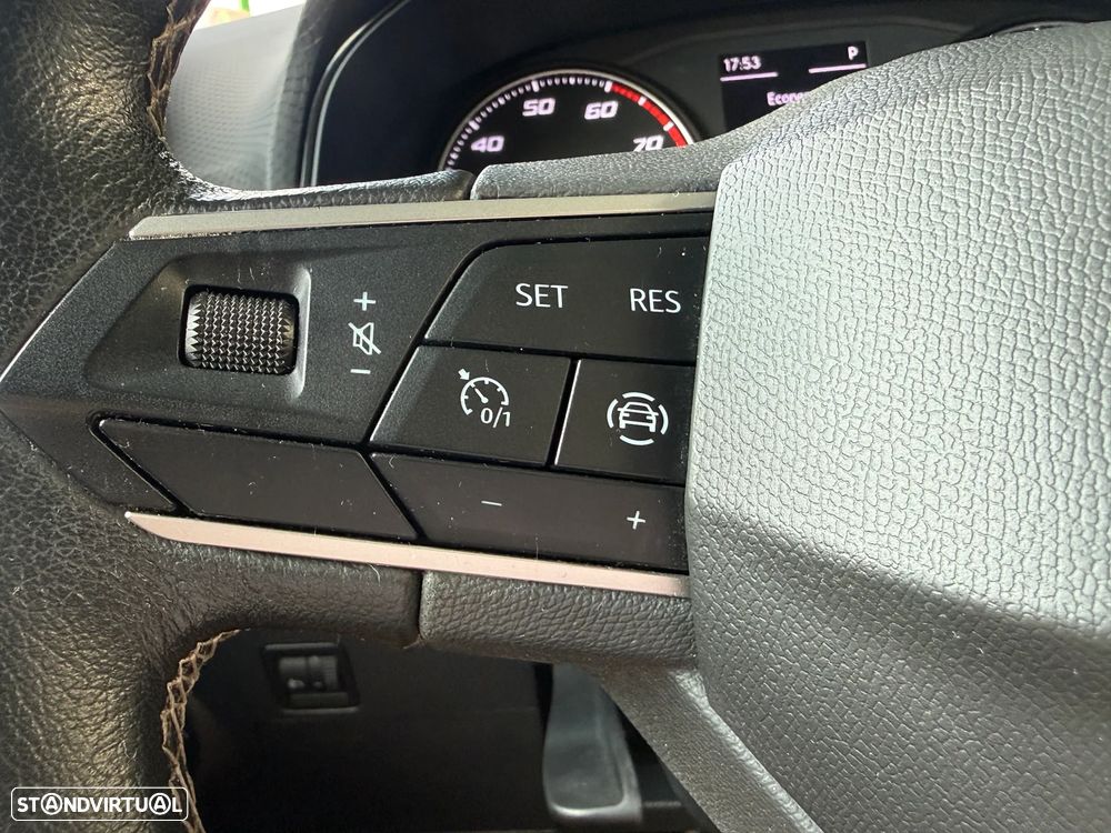 SEAT Arona 1.0 TSI Xcellence DSG - 28