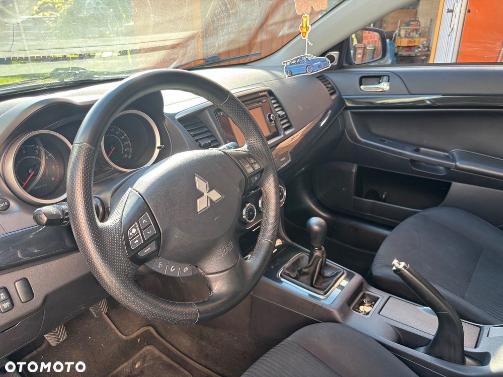 Mitsubishi Lancer 1.8 Intense - 6