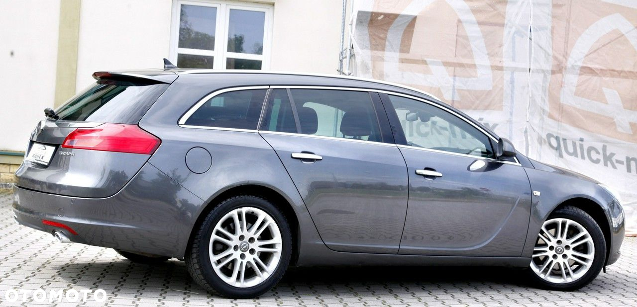 Opel Insignia 2.0 Turbo 4x4 Design Edition - 5