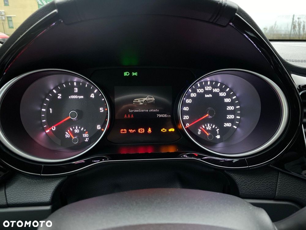 Kia Ceed - 17