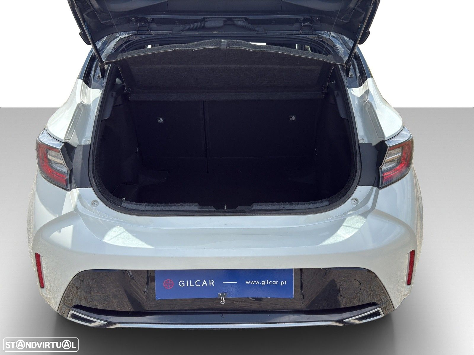 Toyota Corolla 1.8 Hybrid GR-Sport - 15