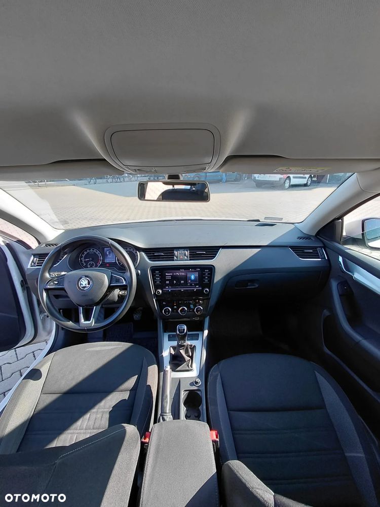 Skoda Octavia 1.6 TDI SCR Ambition - 7