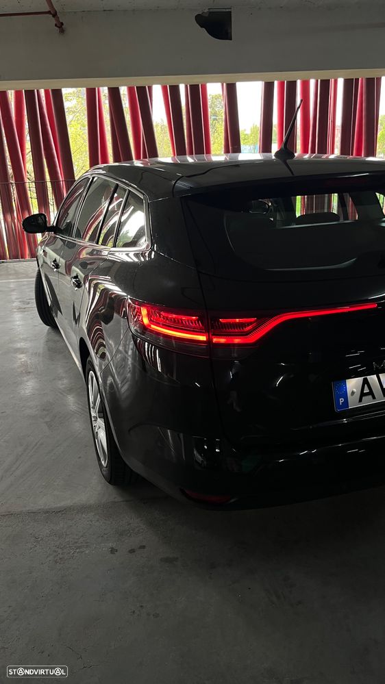 Renault Mégane Sport Tourer 1.5 Blue dCi Equilibre - 24