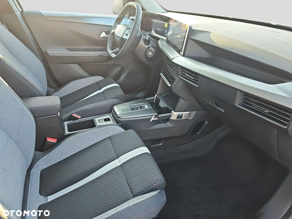 Opel Frontera - 13