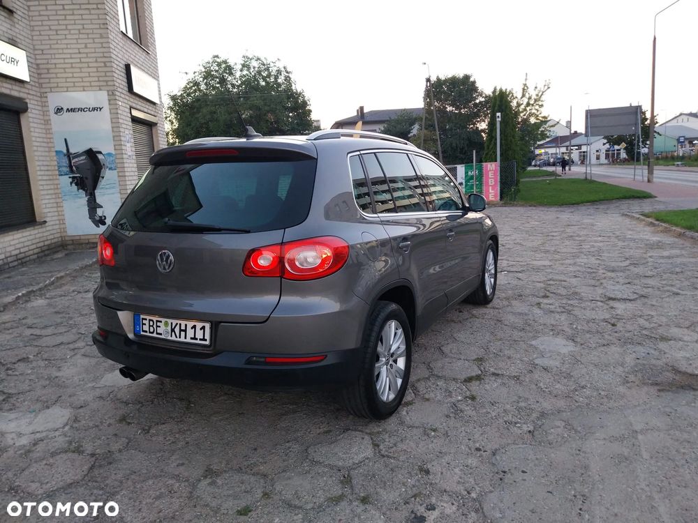 Volkswagen Tiguan 2.0 TDI DPF 4Motion Track & Avenue - 8