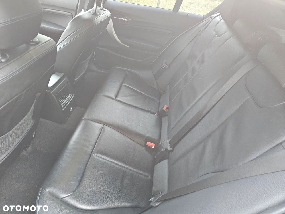 BMW Seria 1 - 19