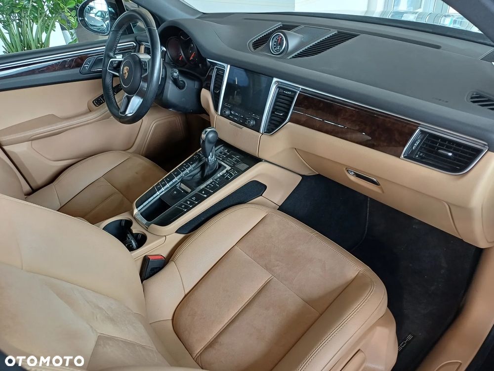 Porsche Macan Standard - 20