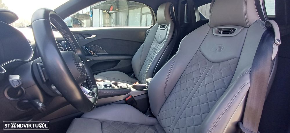 Audi TTS Roadster 2.0 TFSi quattro S Tronic - 9