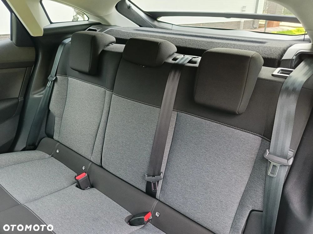 Citroën C4 e-C4 136 SHINE - 25