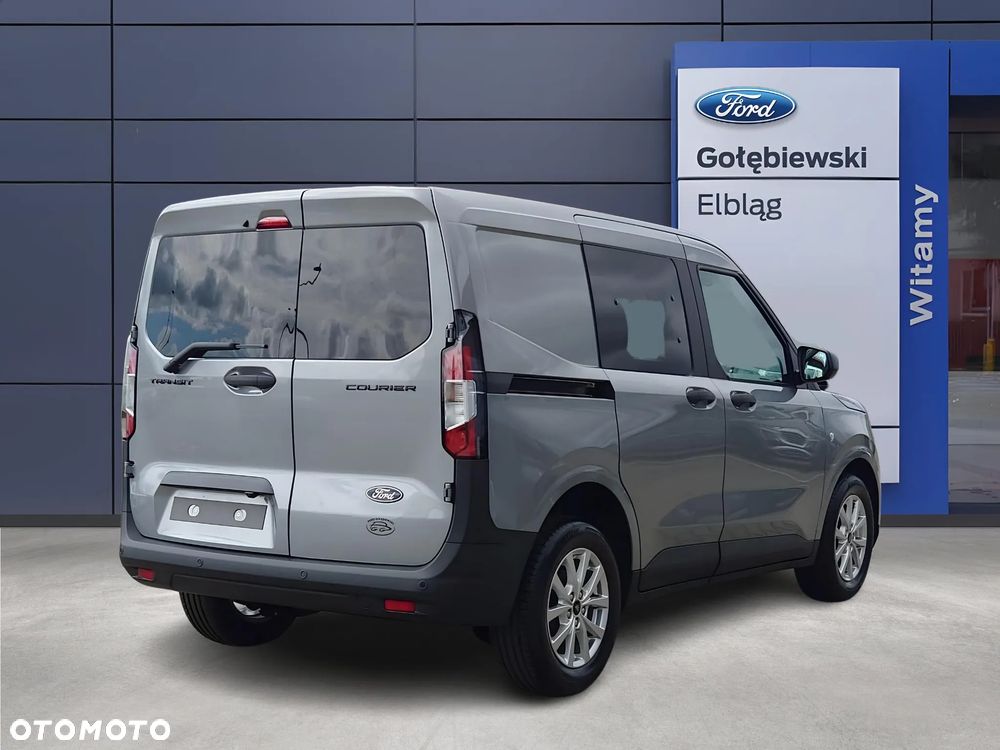 Ford Transit Courier - 6