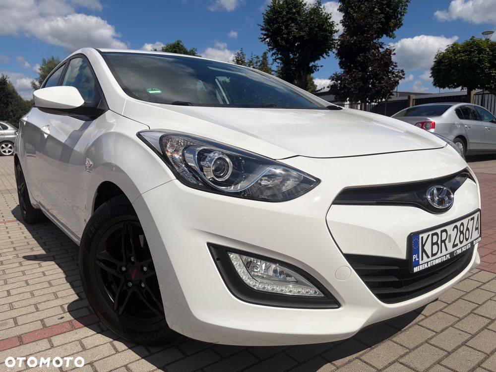Hyundai i30 1.4 Fifa World Cup Edition - 2