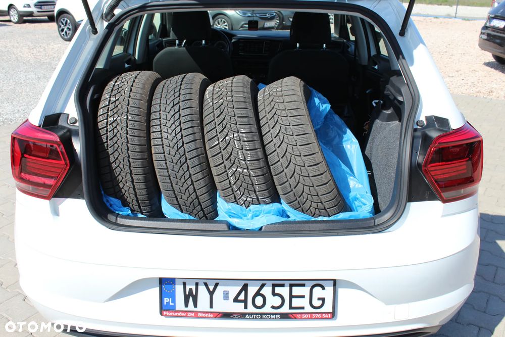 Volkswagen Polo 1.0 Life - 38