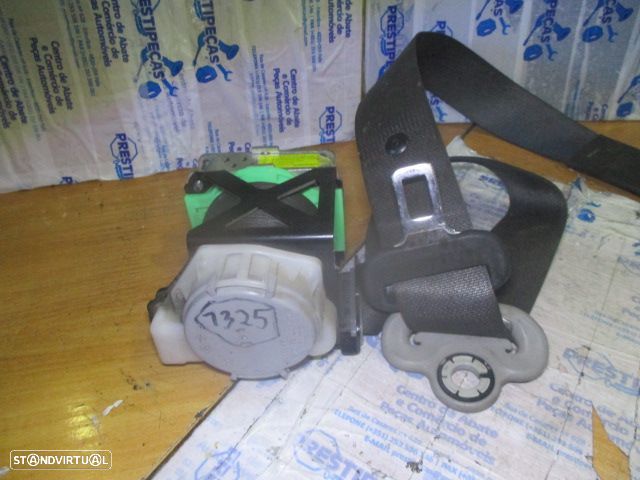 Pre-Tensor 305257810224 TOYOTA YARIS 2008 Fd - 4
