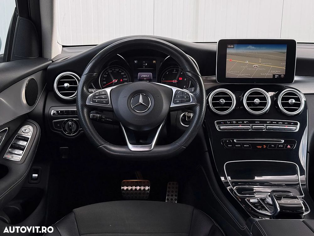 Mercedes-Benz GLC 250 d 4MATIC 9G-TRONIC AMG Line - 19
