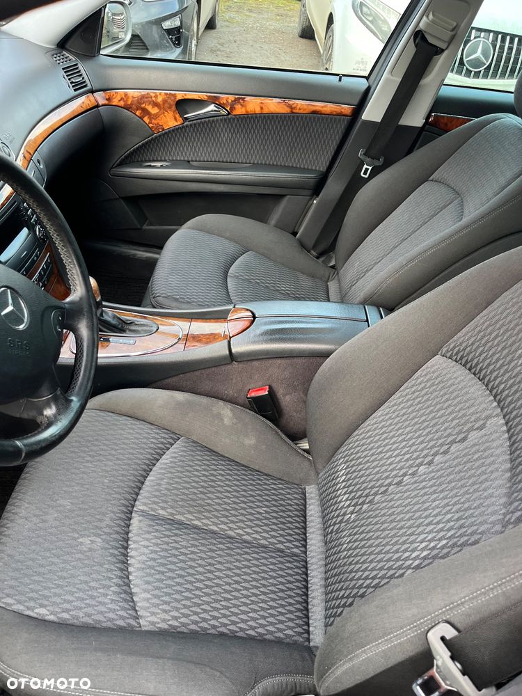 Mercedes-Benz Klasa E - 7