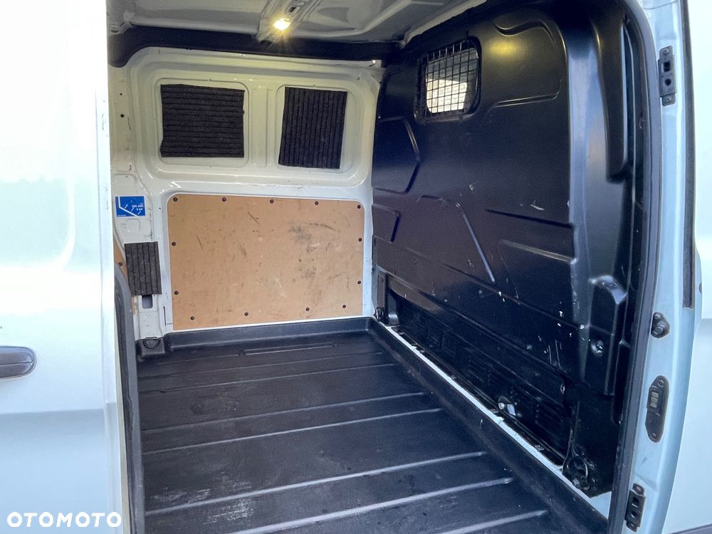 Ford Transit Custom - 21