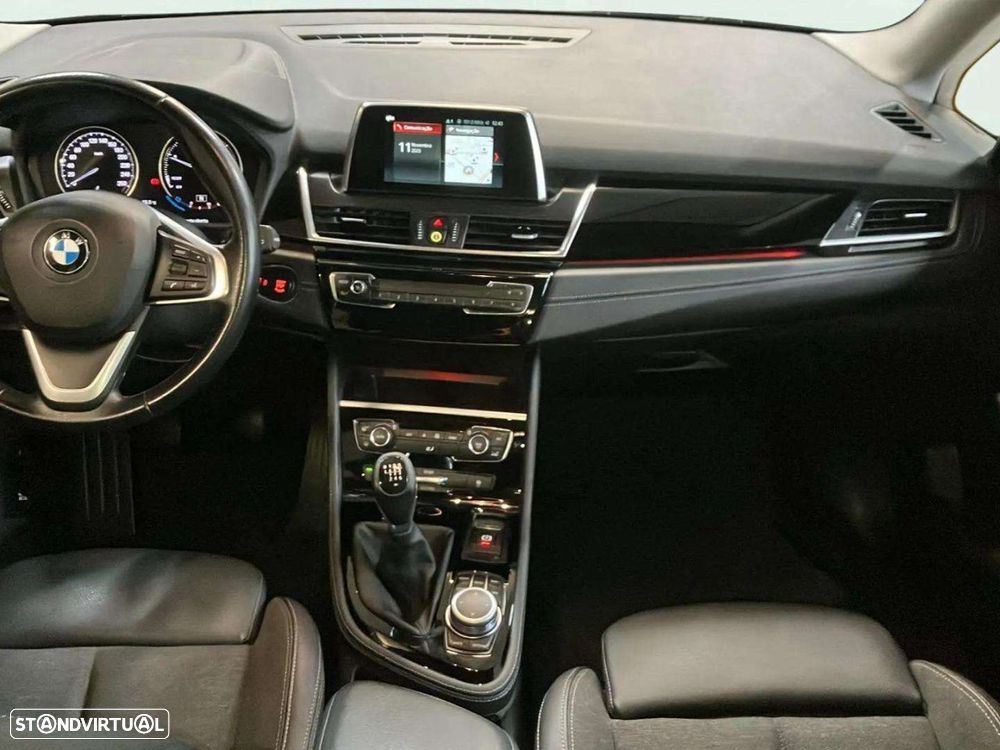 BMW 216 Active Tourer - 9