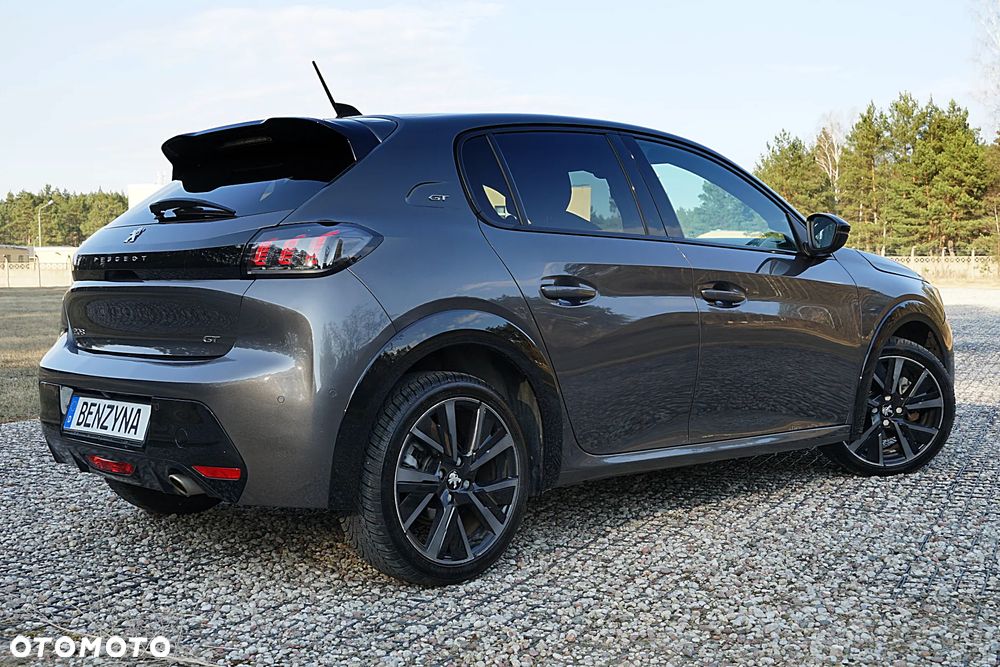 Peugeot 208 PureTech 100 EAT8 GT Pack - 18