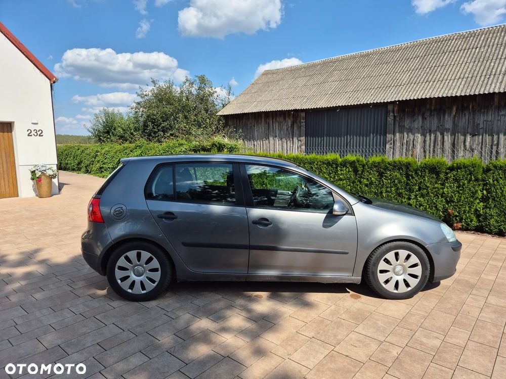 Volkswagen Golf 1.9 TDI Trendline - 4