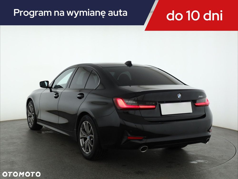 BMW Seria 3 2021 photo 5